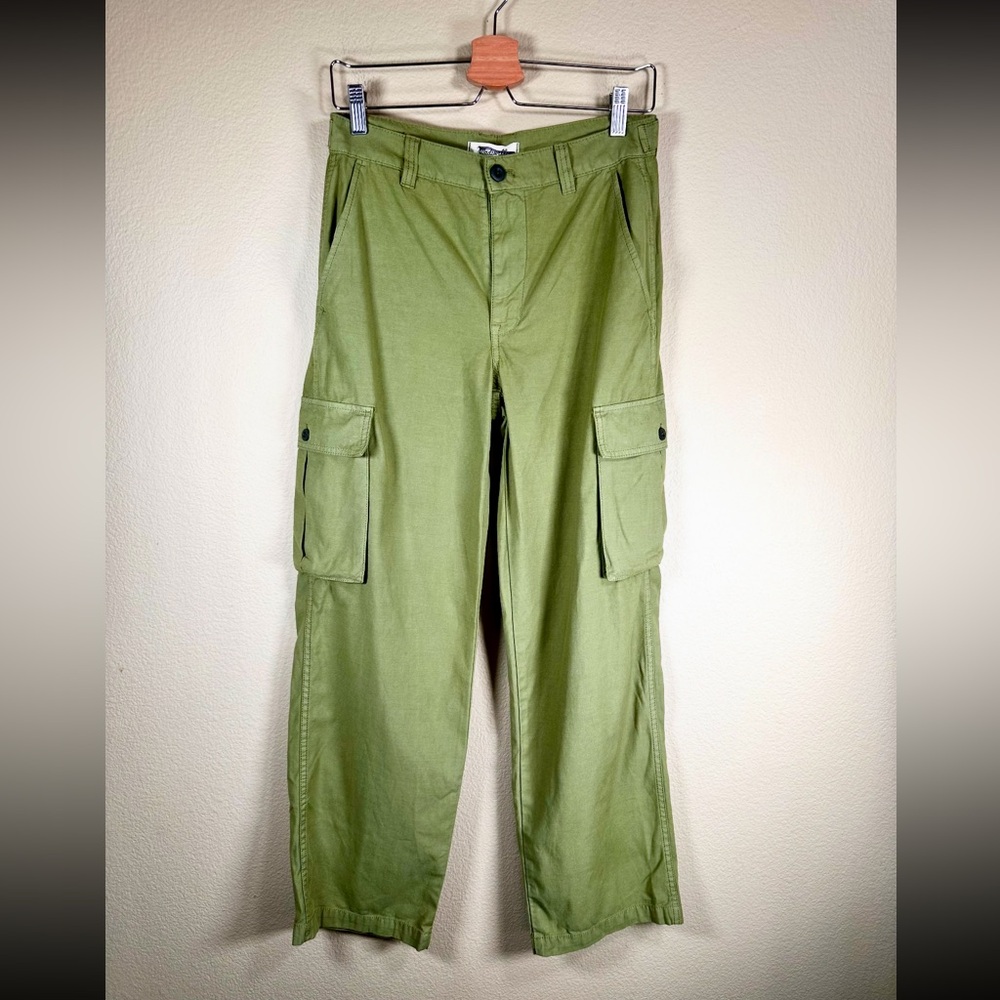 NWT Madewell Garment-Dyed Low-Slung Straight Cargo Pants in Classic Olive - Picture 6 of 14